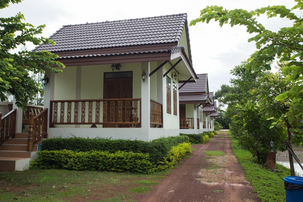 Hôtel Suan Luang Garden View à Nong Khai Chambre photo